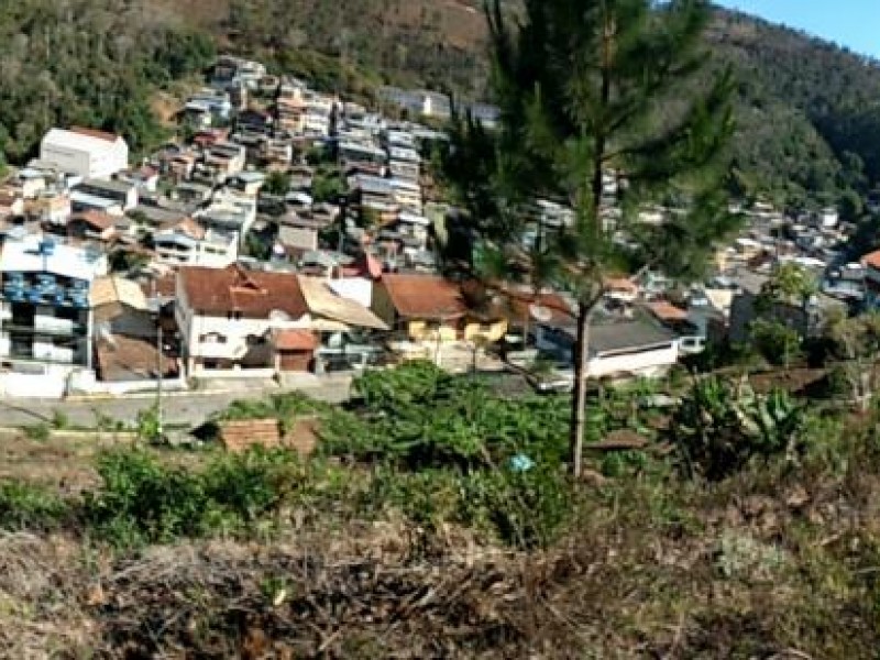 Terreno no Catarcione